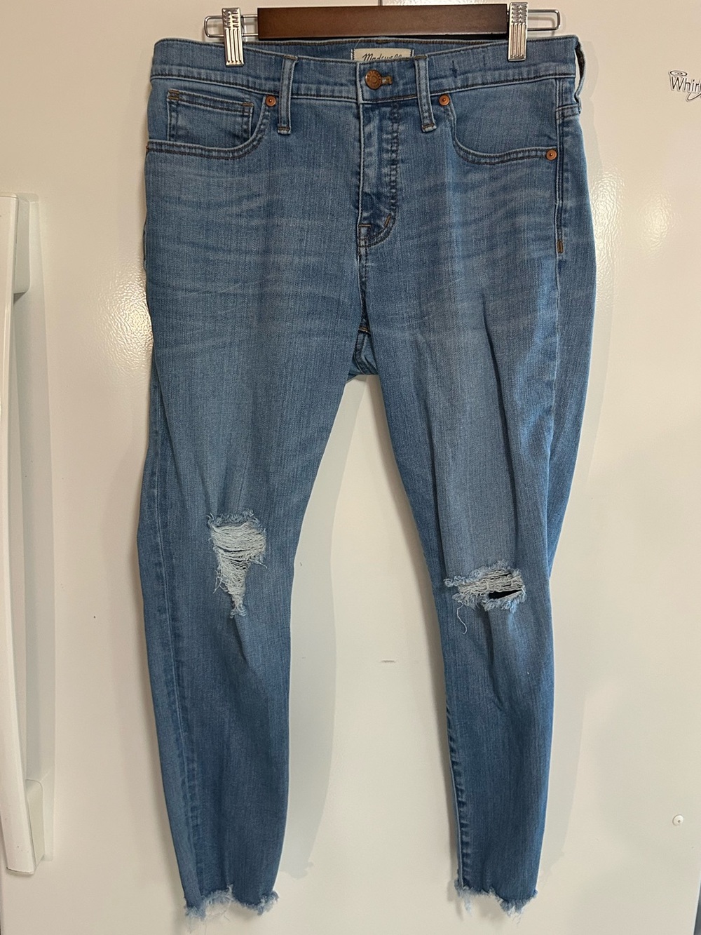 Madewell 9” high rise faded distressed skinny jeans 30P